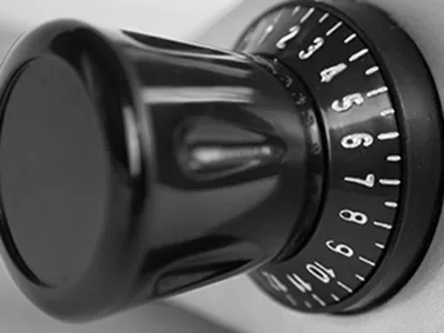 Thickness adjustment knob